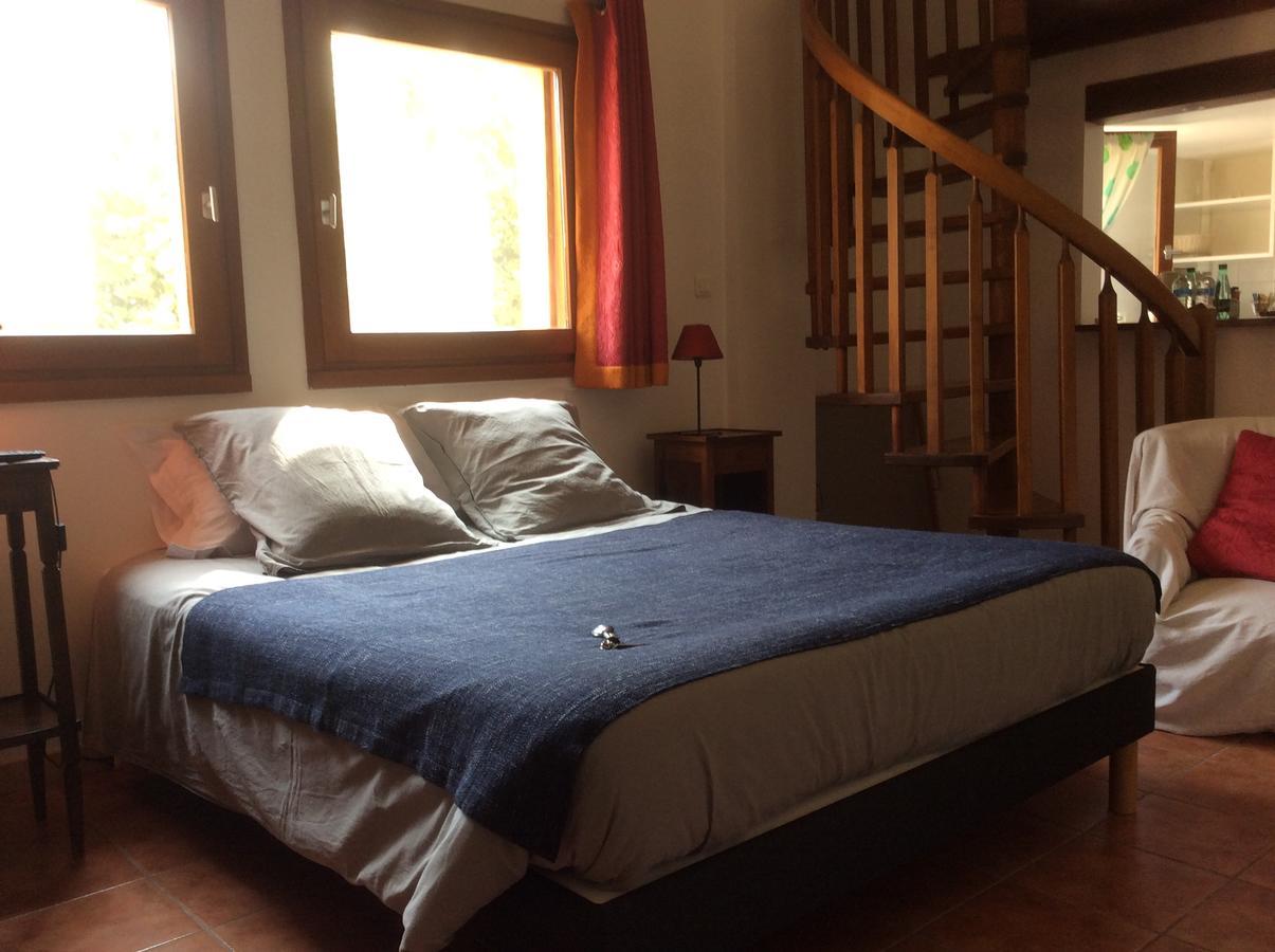 Réalville Chambres D'Hotes Au Val Dormant מראה חיצוני תמונה